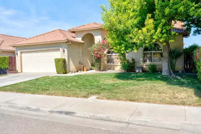 1427 Via Fraga, Gustine, CA 95322 - Photo 3