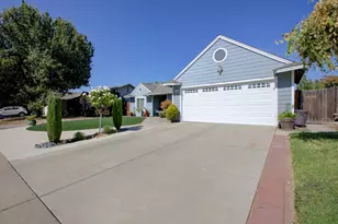12123 Fearl Dr, Waterford, CA 95386 - Photo 5