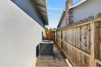 79 Malone Court, Sacramento, CA 95820 - Photo 49