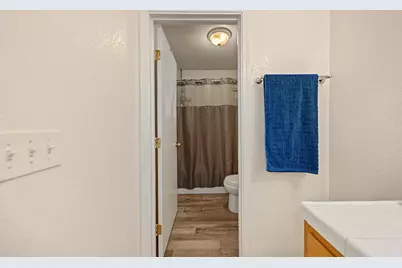 2637 W Acacia, Stockton, CA 95203 - Photo 29