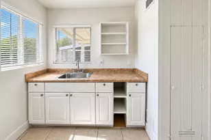 141 W Ashlan Ave, Fresno, CA 93705 - Photo 39