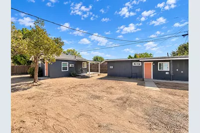 141 W Ashlan Avenue, Fresno, CA 93705 - Photo 57