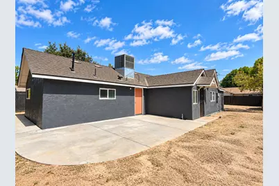 141 W Ashlan Avenue, Fresno, CA 93705 - Photo 31