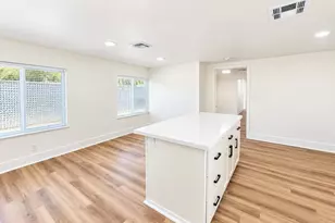 141 W Ashlan Ave, Fresno, CA 93705 - Photo 13