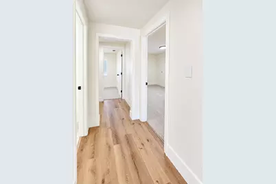 141 W Ashlan Avenue, Fresno, CA 93705 - Photo 17