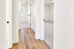 141 W Ashlan Ave, Fresno, CA 93705 - Photo 17