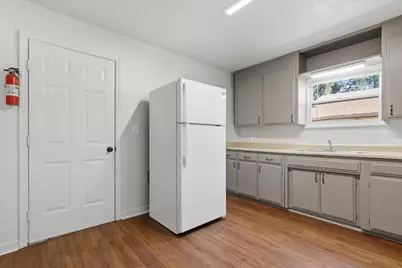 430 Robinson Avenue, Yuba City, CA 95991 - Photo 13