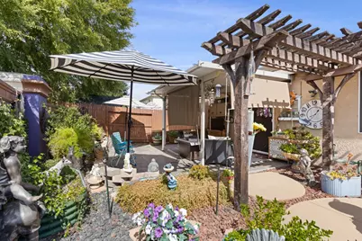 2216 Wighill Circle, Roseville, CA 95747 - Photo 39