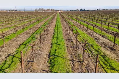 10400 E Harney Lane, Lodi, CA 95240 - Photo 1