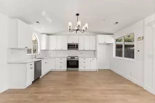 9033 Alderson Ave, Sacramento, CA 95826 - Photo 13