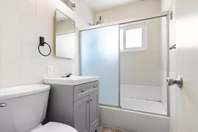 324 W Pearl Avenue, Stockton, CA 95207 - Photo 27