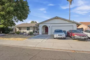 2201 Hale Aloha Way, Ceres, CA 95307 - Photo 3