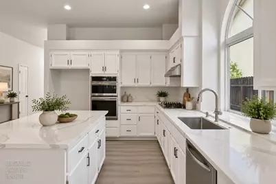 8713 Morning Glory Way, Elk Grove, CA 95624 - Photo 13