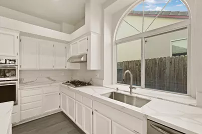 8713 Morning Glory Way, Elk Grove, CA 95624 - Photo 39