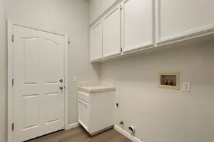 8713 Morning Glory Way, Elk Grove, CA 95624 - Photo 29