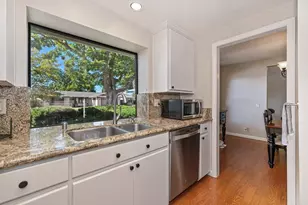 8666 Gaines Ave, Orangevale, CA 95662 - Photo 19