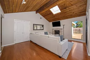 8666 Gaines Ave, Orangevale, CA 95662 - Photo 9