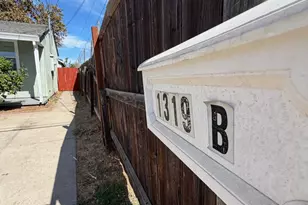 1319 Cannon St, Sacramento, CA 95815 - Photo 27