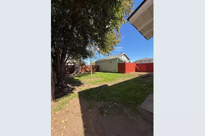 1319 Cannon Street, Sacramento, CA 95815 - Photo 23
