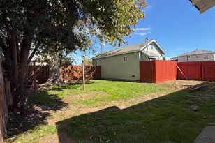 1319 Cannon St, Sacramento, CA 95815 - Photo 23