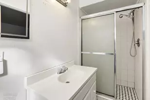 1984 Niantic Way, Sacramento, CA 95822 - Photo 27