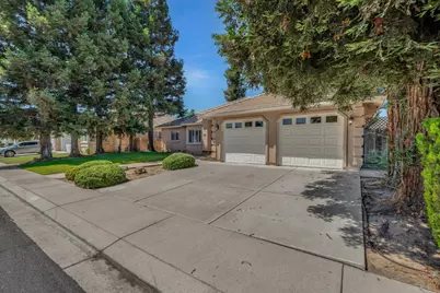 2424 Thaddeous Drive, Escalon, CA 95320 - Photo 3