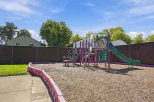 10889 Coloma, Rancho Cordova, CA 95670 - Photo 23