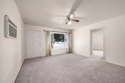 5601 Bonniemae Way, Sacramento, CA 95824 - Photo 5