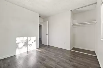 7927 Albion Way, Sacramento, CA 95832 - Photo 19