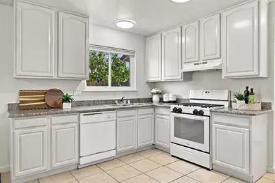 7927 Albion Way, Sacramento, CA 95832 - Photo 3
