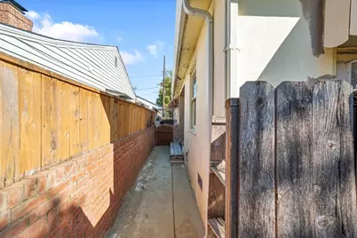 6008 Vista Avenue, Sacramento, CA 95824 - Photo 23
