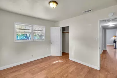 6008 Vista Avenue, Sacramento, CA 95824 - Photo 15