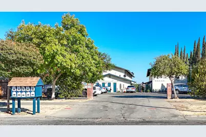 940 K Street, Merced, CA 95341 - Photo 1