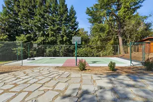 6126 Van Alstine Ave, Carmichael, CA 95608 - Photo 47