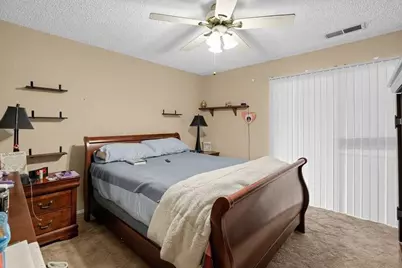 558 East Grove Avenue, Atwater, CA 95301 - Photo 9
