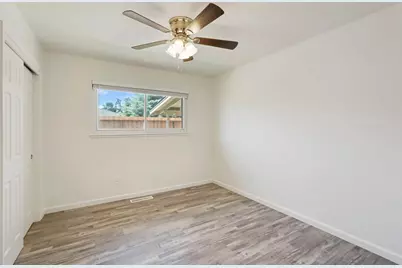 2205 College Avenue, Modesto, CA 95350 - Photo 9