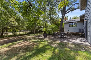 8865 Phoenix Ave, Fair Oaks, CA 95628 - Photo 49