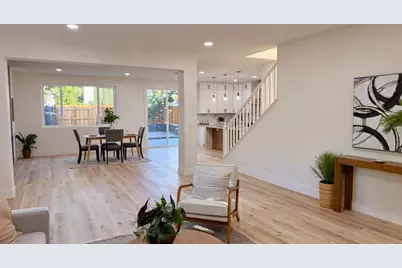 5417 Elk Hollow Court, Elk Grove, CA 95758 - Photo 9
