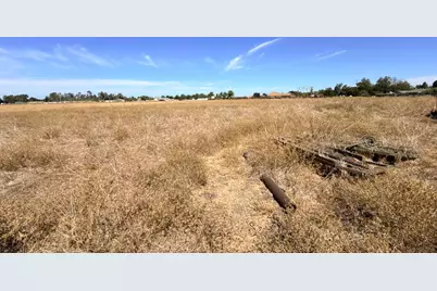 11663 E Copperopolis Road, Stockton, CA 95215 - Photo 9