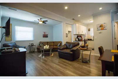 318 12th Street, Sacramento, CA 95814 - Photo 17