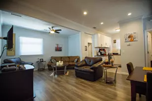 318 12th St, Sacramento, CA 95814 - Photo 17