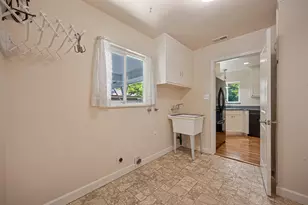 1221 Nevis Ct, Sacramento, CA 95822 - Photo 35