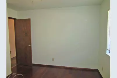 1919 Amberwood Court, Stockton, CA 95207 - Photo 13