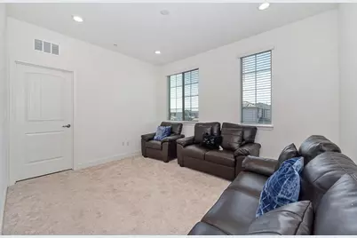 4033 Knots St, Roseville, CA 95747 - Photo 25