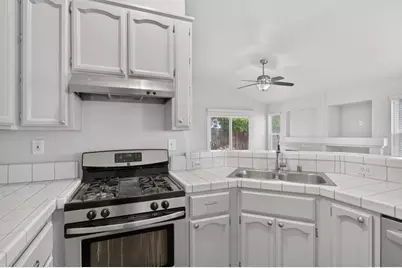 8825 Alder Grove Place, Elk Grove, CA 95624 - Photo 21
