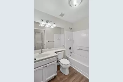 8825 Alder Grove Place, Elk Grove, CA 95624 - Photo 37