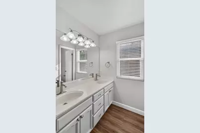 8825 Alder Grove Place, Elk Grove, CA 95624 - Photo 31