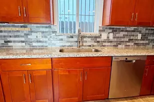 5927 Lemon Park Way, Sacramento, CA 95824 - Photo 11