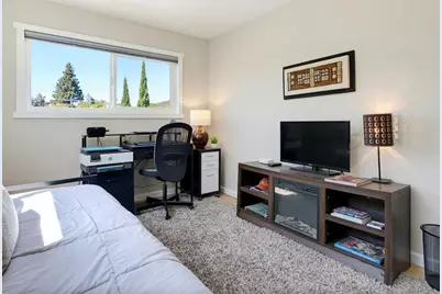 3927 Edgemoor Place, Oakland, CA 94605 - Photo 27