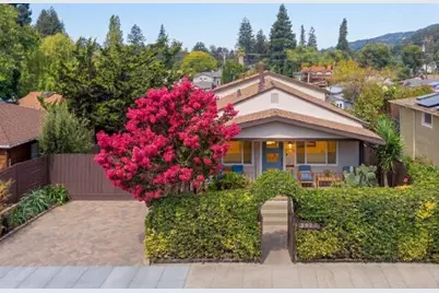 3927 Edgemoor Place, Oakland, CA 94605 - Photo 1